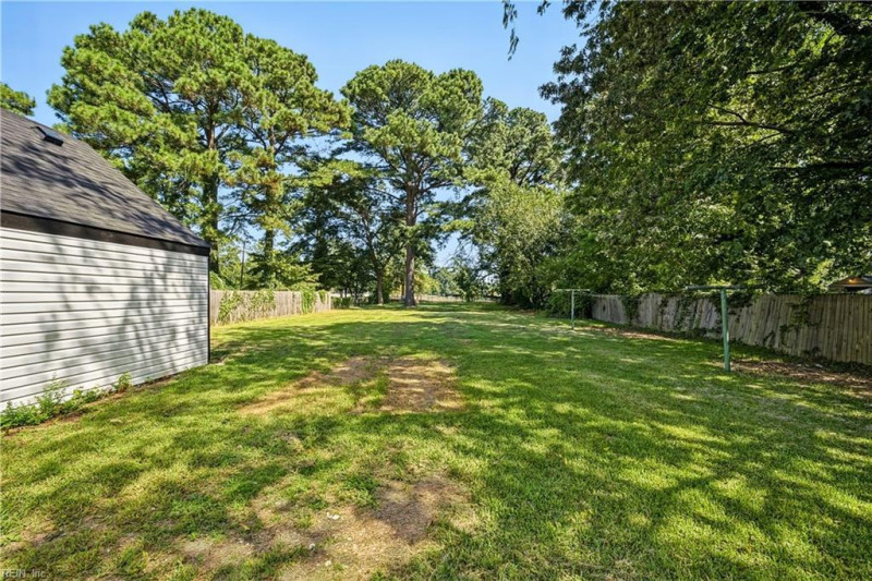 Photo 25 of 26 residential for sale in Portsmouth virginia