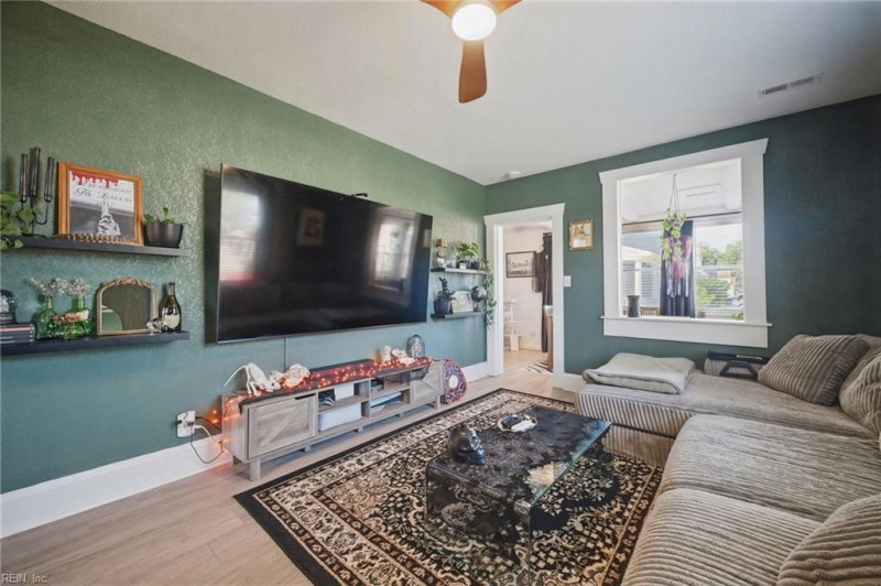 Photo 20 of 32 residential for sale in Norfolk virginia
