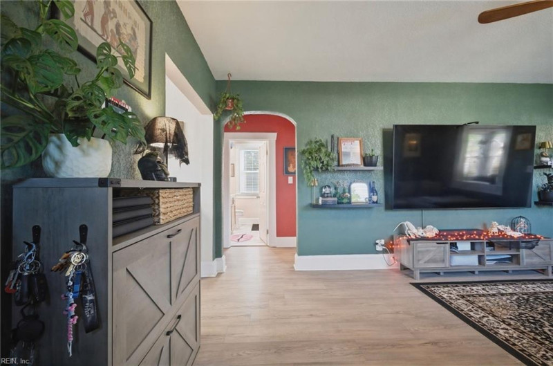 Photo 26 of 32 residential for sale in Norfolk virginia