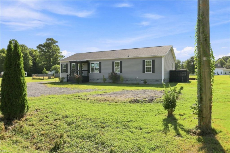 Photo 3 of 48 residential for sale in Suffolk virginia Photo 3 of 48 residential for sale in Suffolk virginia