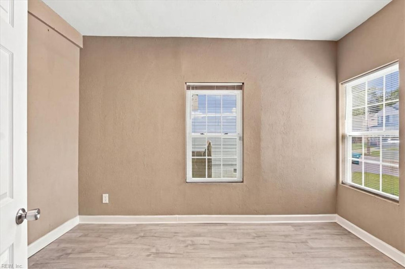 Photo 9 of 29 residential for sale in Newport News virginia Photo 9 of 29 residential for sale in Newport News virginia