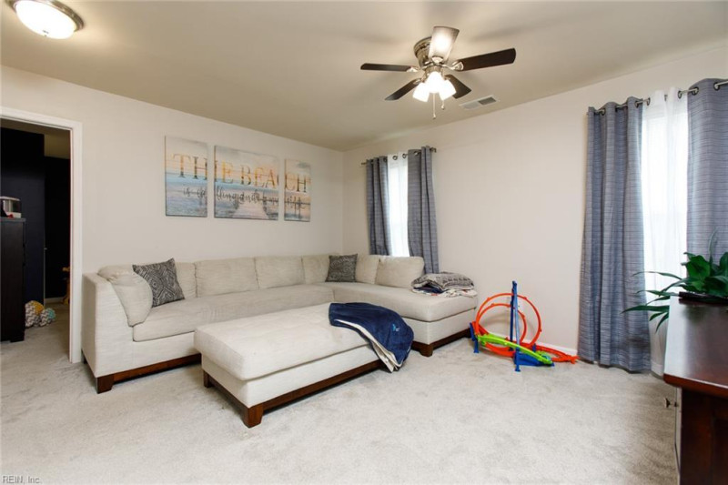 Photo 15 of 50 residential for sale in Newport News virginia