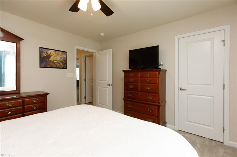 Photo 27 of 50 residential for sale in Newport News virginia