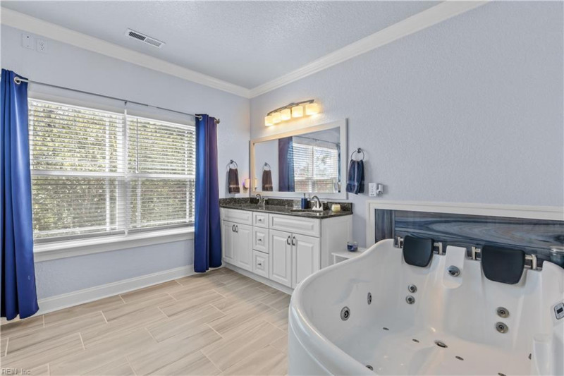 Photo 26 of 49 residential for sale in Virginia Beach virginia