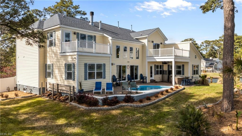 Photo 5 of 49 residential for sale in Virginia Beach virginia