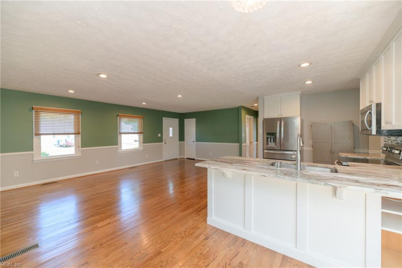 Photo 13 of 36 residential for sale in Newport News virginia Photo 13 of 36 residential for sale in Newport News virginia