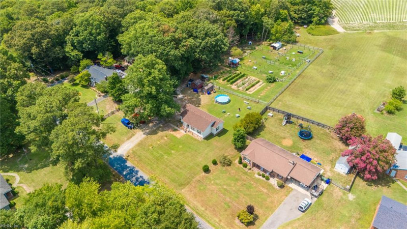 Photo 23 of 45 residential for sale in Suffolk virginia