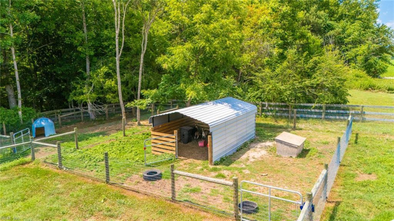 Photo 29 of 45 residential for sale in Suffolk virginia