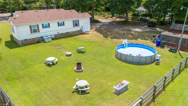 Photo 32 of 45 residential for sale in Suffolk virginia