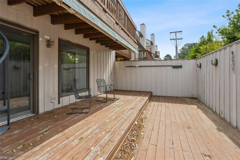 Photo 20 of 44 residential for sale in Portsmouth virginia