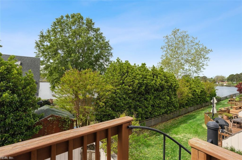 Photo 30 of 44 residential for sale in Portsmouth virginia