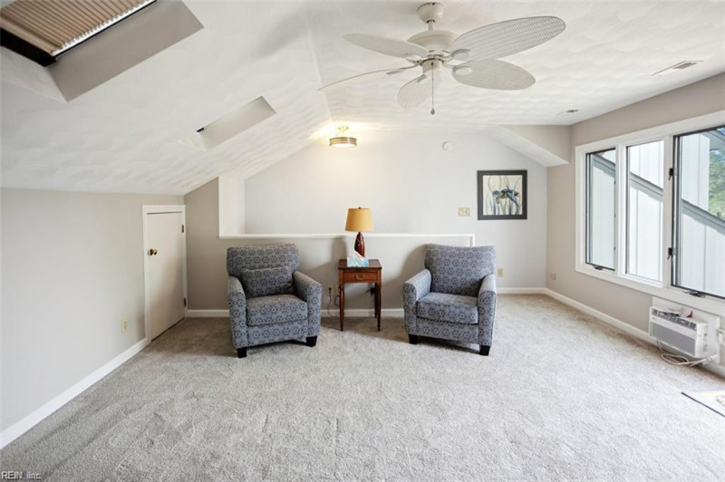 Photo 40 of 44 residential for sale in Portsmouth virginia