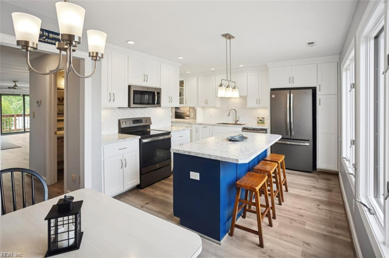 Photo 8 of 44 residential for sale in Portsmouth virginia