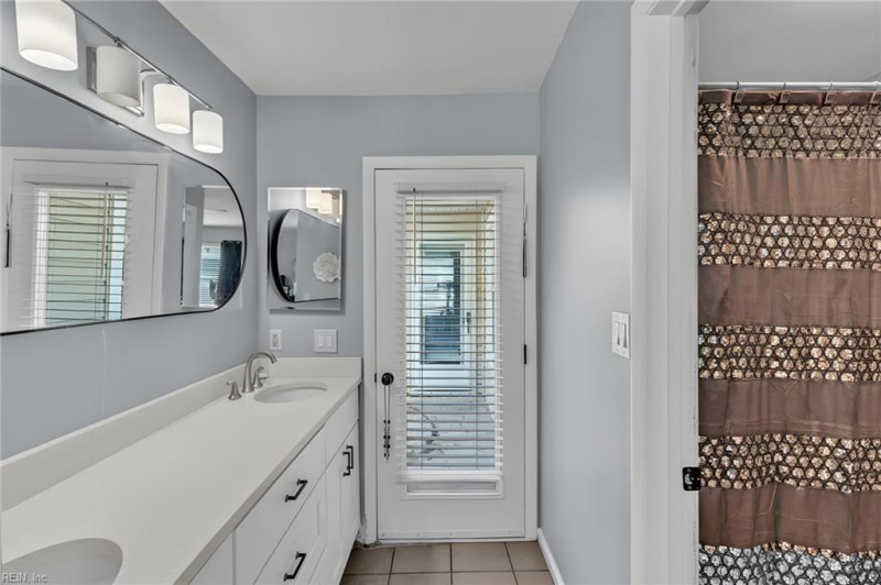 Photo 15 of 20 residential for sale in Virginia Beach virginia