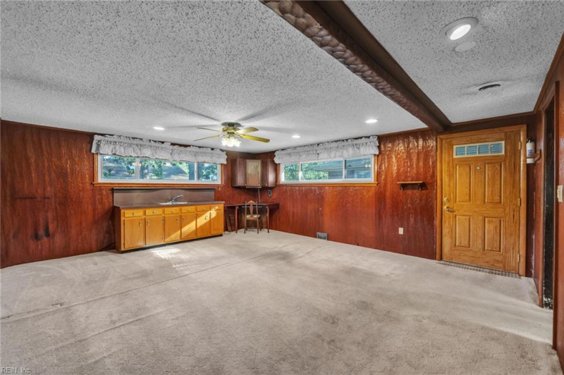Photo 28 of 50 residential for sale in Virginia Beach virginia