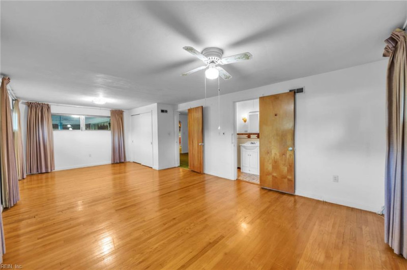 Photo 31 of 50 residential for sale in Virginia Beach virginia