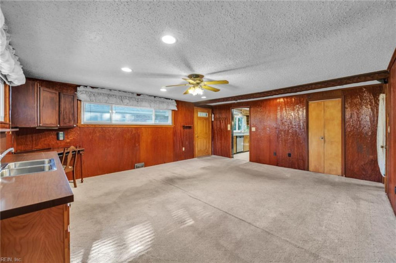 Photo 6 of 50 residential for sale in Virginia Beach virginia