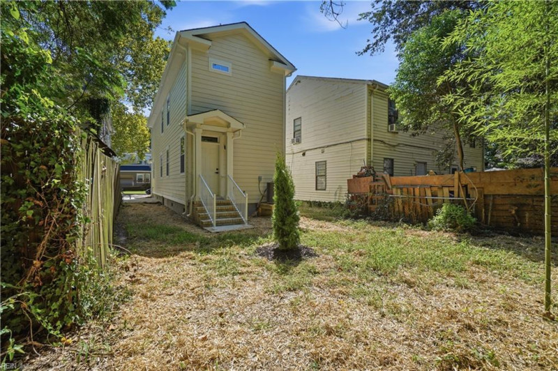 Photo 33 of 34 residential for sale in Norfolk virginia Photo 33 of 34 residential for sale in Norfolk virginia