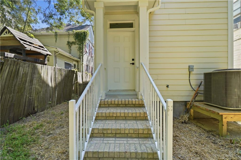 Photo 4 of 34 residential for sale in Norfolk virginia Photo 4 of 34 residential for sale in Norfolk virginia