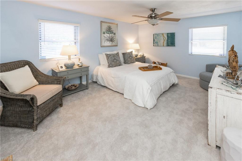 Photo 23 of 43 residential for sale in Virginia Beach virginia