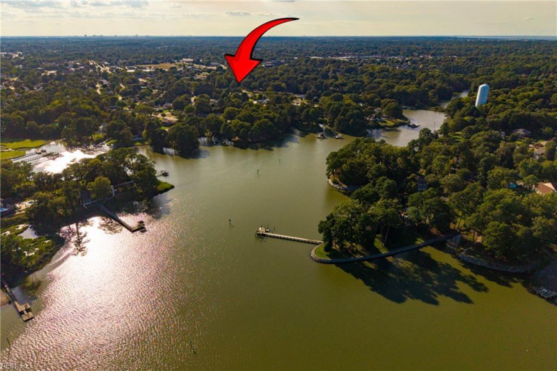 Photo 3 of 43 residential for sale in Virginia Beach virginia