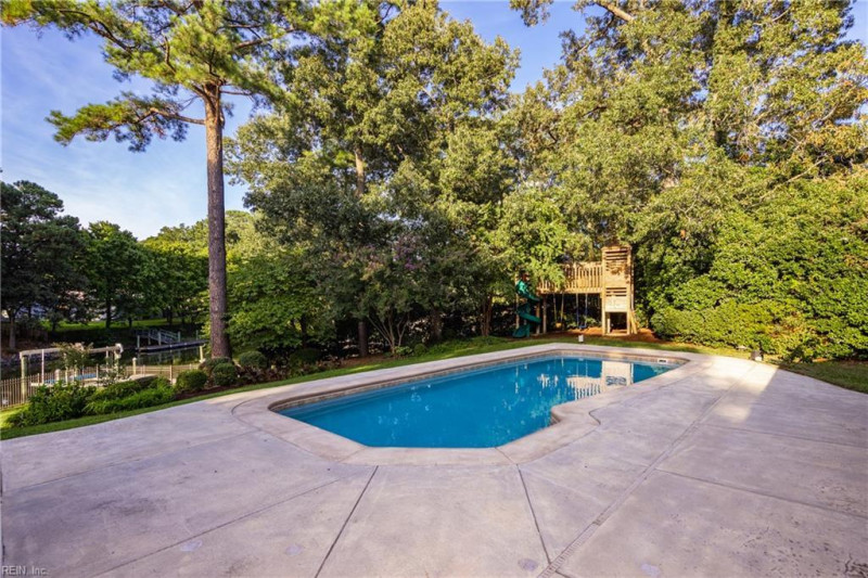 Photo 37 of 43 residential for sale in Virginia Beach virginia