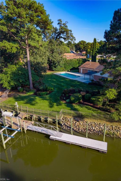 Photo 6 of 43 residential for sale in Virginia Beach virginia