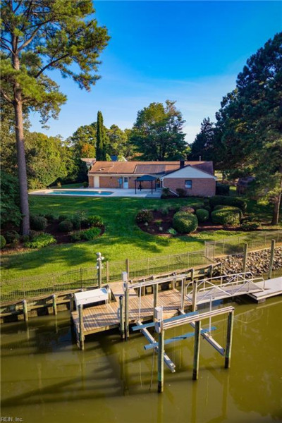 Photo 7 of 43 residential for sale in Virginia Beach virginia