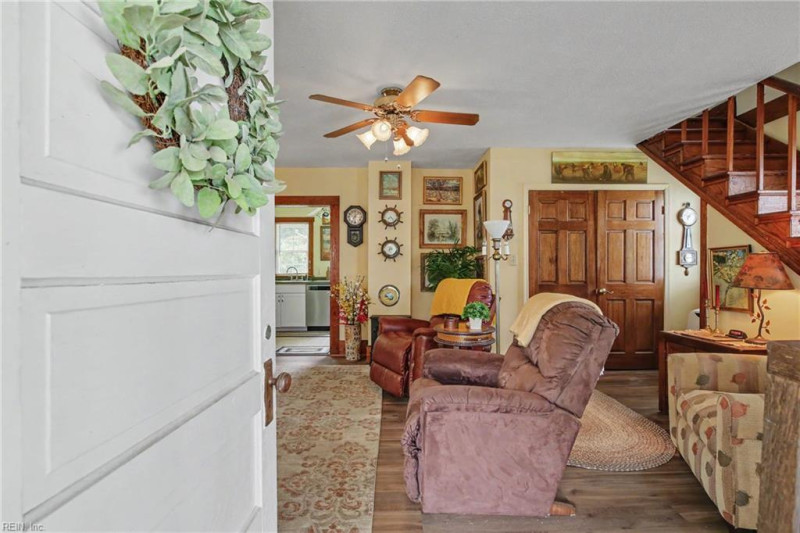 Photo 27 of 39 residential for sale in Surry County virginia