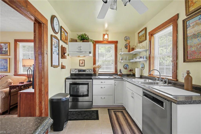 Photo 30 of 39 residential for sale in Surry County virginia