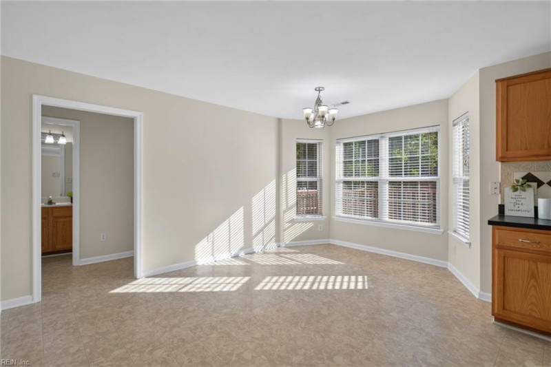 Photo 15 of 35 residential for sale in Suffolk virginia