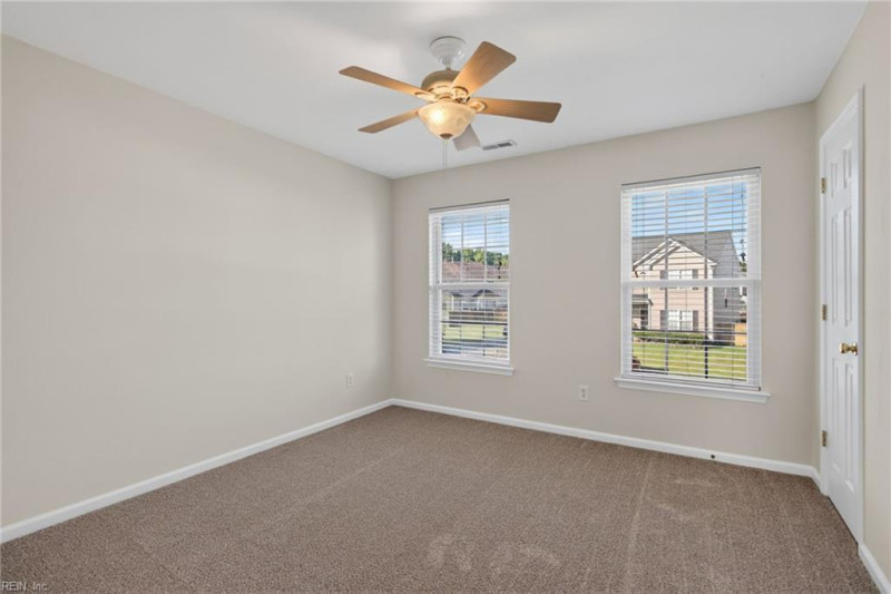 Photo 19 of 35 residential for sale in Suffolk virginia
