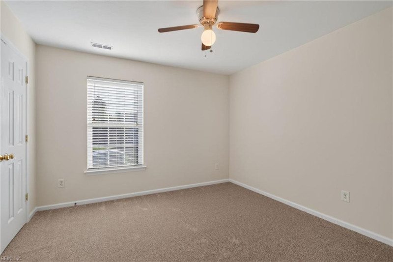 Photo 29 of 35 residential for sale in Suffolk virginia