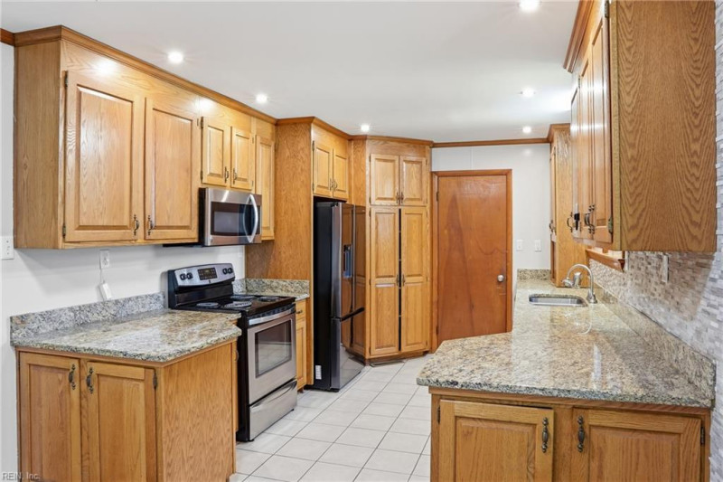 Photo 5 of 26 residential for sale in Hampton virginia Photo 5 of 26 residential for sale in Hampton virginia