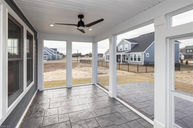 Similar Photo - Screened Porch Option