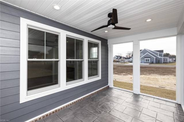 Similar Photo - Screened Porch Option