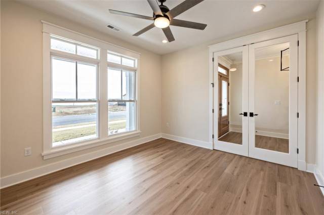 Similar Photo - Flex Room