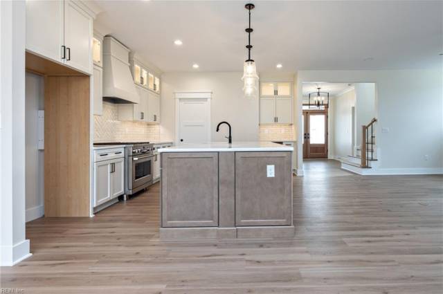 Similar Photo - Kitchen