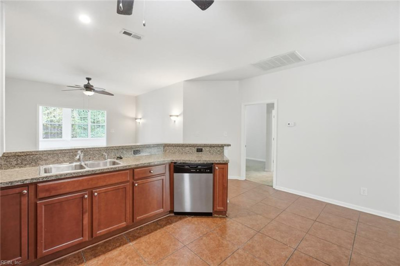 Photo 6 of 30 residential for sale in Portsmouth virginia Photo 6 of 30 residential for sale in Portsmouth virginia