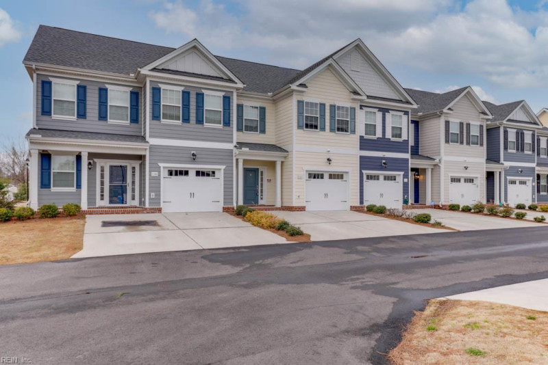 Photo 3 of 34 rental for rent in Chesapeake virginia Photo 3 of 34 rental for rent in Chesapeake virginia