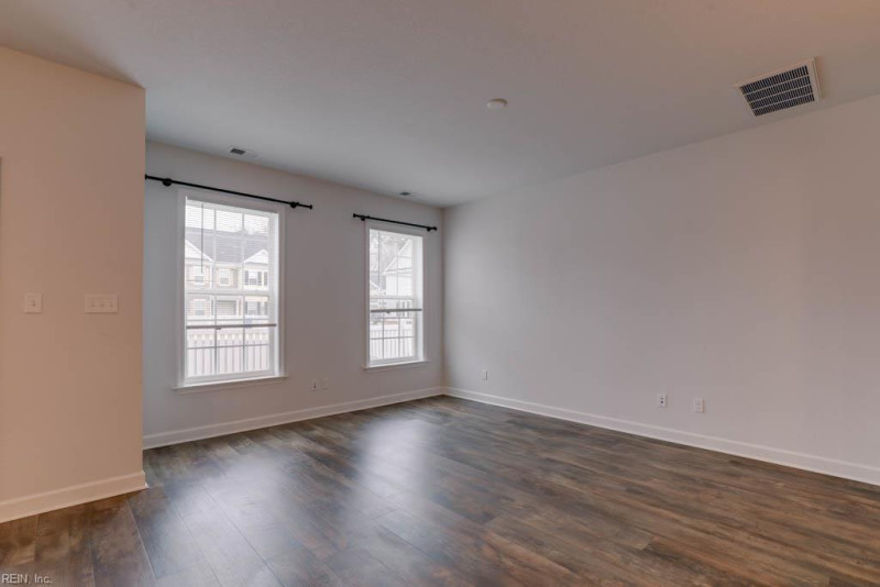 Photo 6 of 34 rental for rent in Chesapeake virginia Photo 6 of 34 rental for rent in Chesapeake virginia