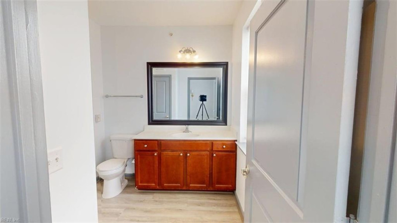 Photo 33 of 50 residential for sale in Chesapeake virginia Photo 33 of 50 residential for sale in Chesapeake virginia