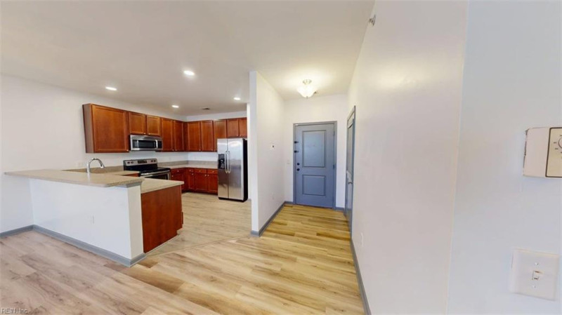 Photo 5 of 50 residential for sale in Chesapeake virginia Photo 5 of 50 residential for sale in Chesapeake virginia