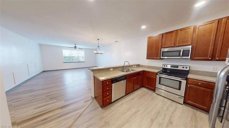 Photo 9 of 50 residential for sale in Chesapeake virginia Photo 9 of 50 residential for sale in Chesapeake virginia