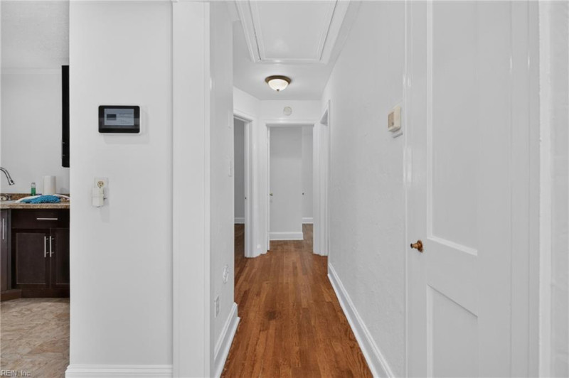 Photo 16 of 48 residential for sale in Norfolk virginia