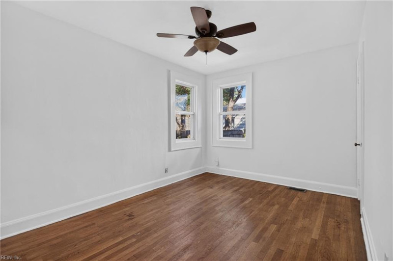 Photo 18 of 48 residential for sale in Norfolk virginia