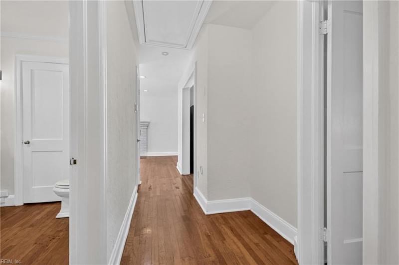 Photo 27 of 48 residential for sale in Norfolk virginia