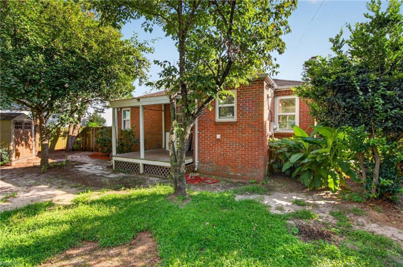 Photo 36 of 48 residential for sale in Norfolk virginia