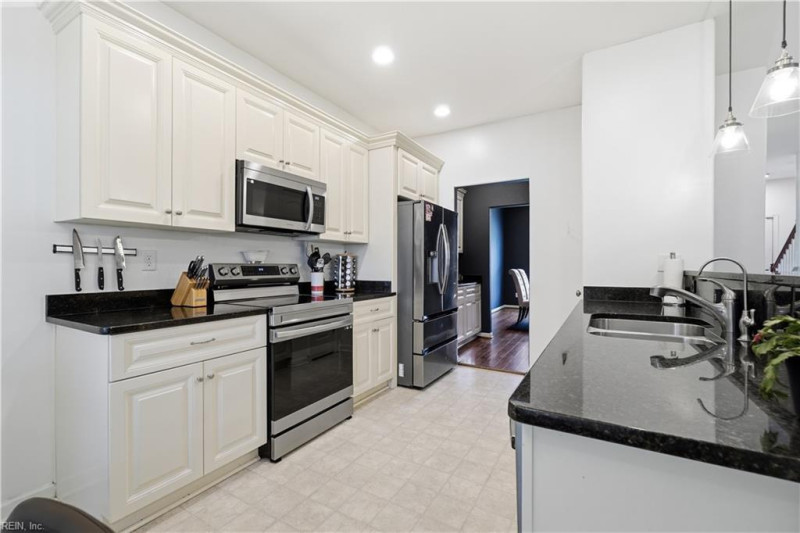 Photo 14 of 37 residential for sale in Norfolk virginia Photo 14 of 37 residential for sale in Norfolk virginia