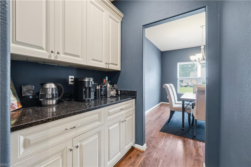 Photo 17 of 37 residential for sale in Norfolk virginia Photo 17 of 37 residential for sale in Norfolk virginia